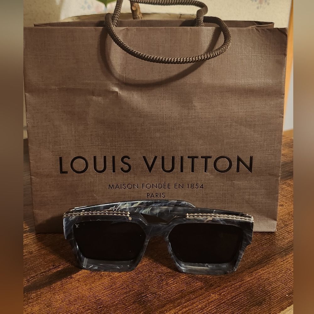 Louis vuitton sunglasses